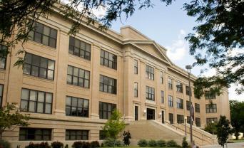 Gov. Abbott Announces $2 Million in Grants for Free Educational Resources for College Students