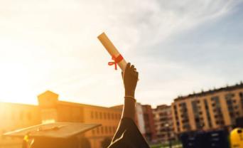 Gov. Abbott awards $2 million in grants to expand free education resources for students