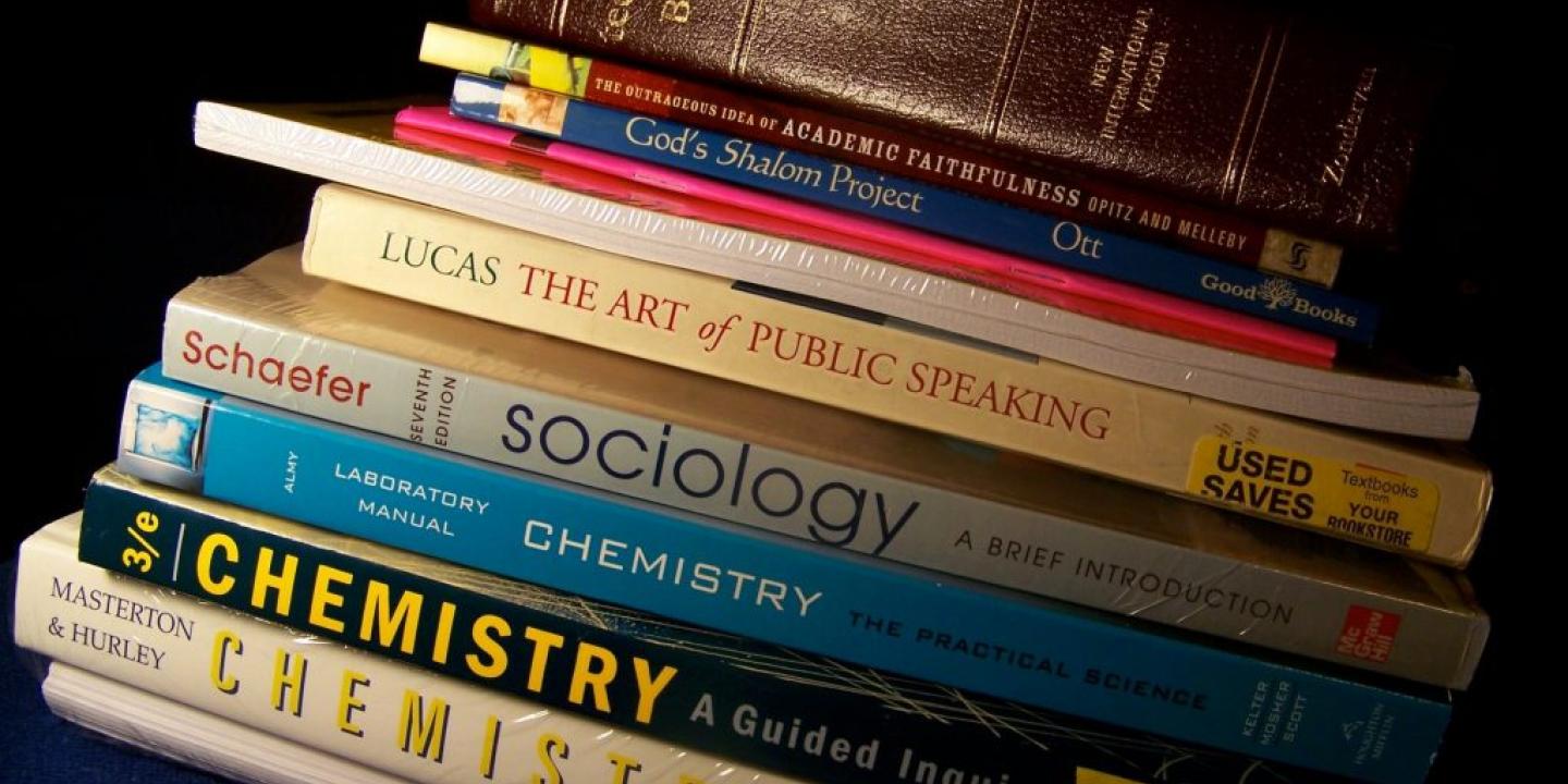 UWM's Affordable Textbook Initiative Cuts Costs for Students